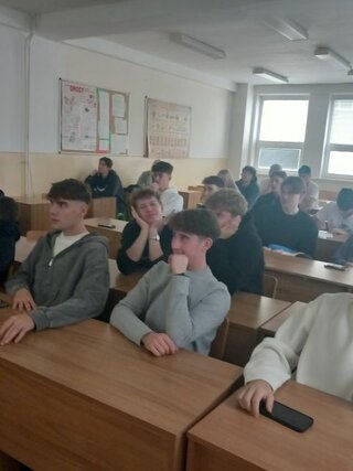 896f42dd-b278-4ac7-bbf7-6b09e1065193