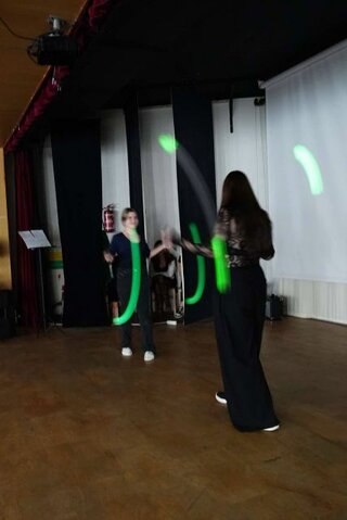 f1b198cc-389e-4aed-b27d-7783ef24d63e