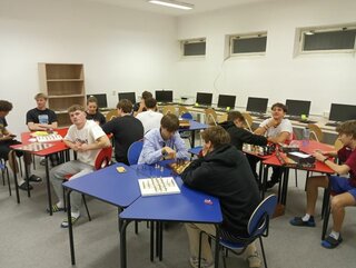 Turnaj v dáme a šachu