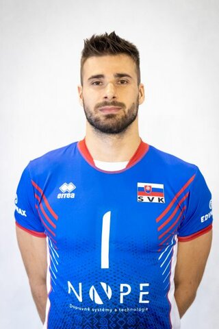 Úspešní absolventi_Nasledovnici_Michalovič Peter (1)