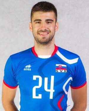 Úspešní absolventi_Nasledovnici_Michalovič Peter (2)