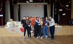 Výzdoba spoločenskej miestnosti na Valentínsku diskotéku