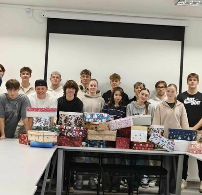 Koľko lásky sa zmestí do škatule od topánok 2024 - fotoalbum