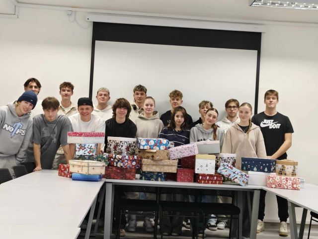 Koľko lásky sa zmestí do škatule od topánok 2024